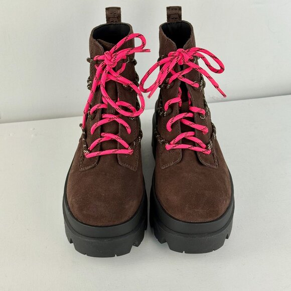 8.5 - Women's UGG Brisbane Platform Waterproof Leather Boots - Picture 4 of 9